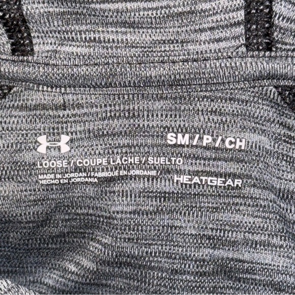 Under Armour Lightweight Hoodie Women’s Size Small - Picture 8 of 8